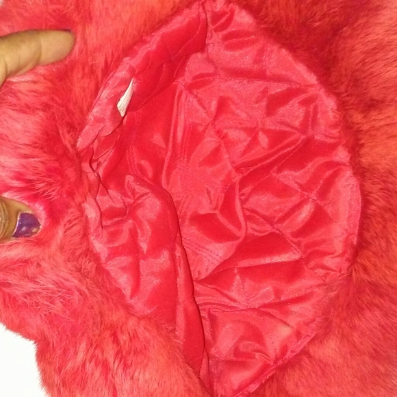 Red Rabbit Fur Hat - Picture 4 of 6